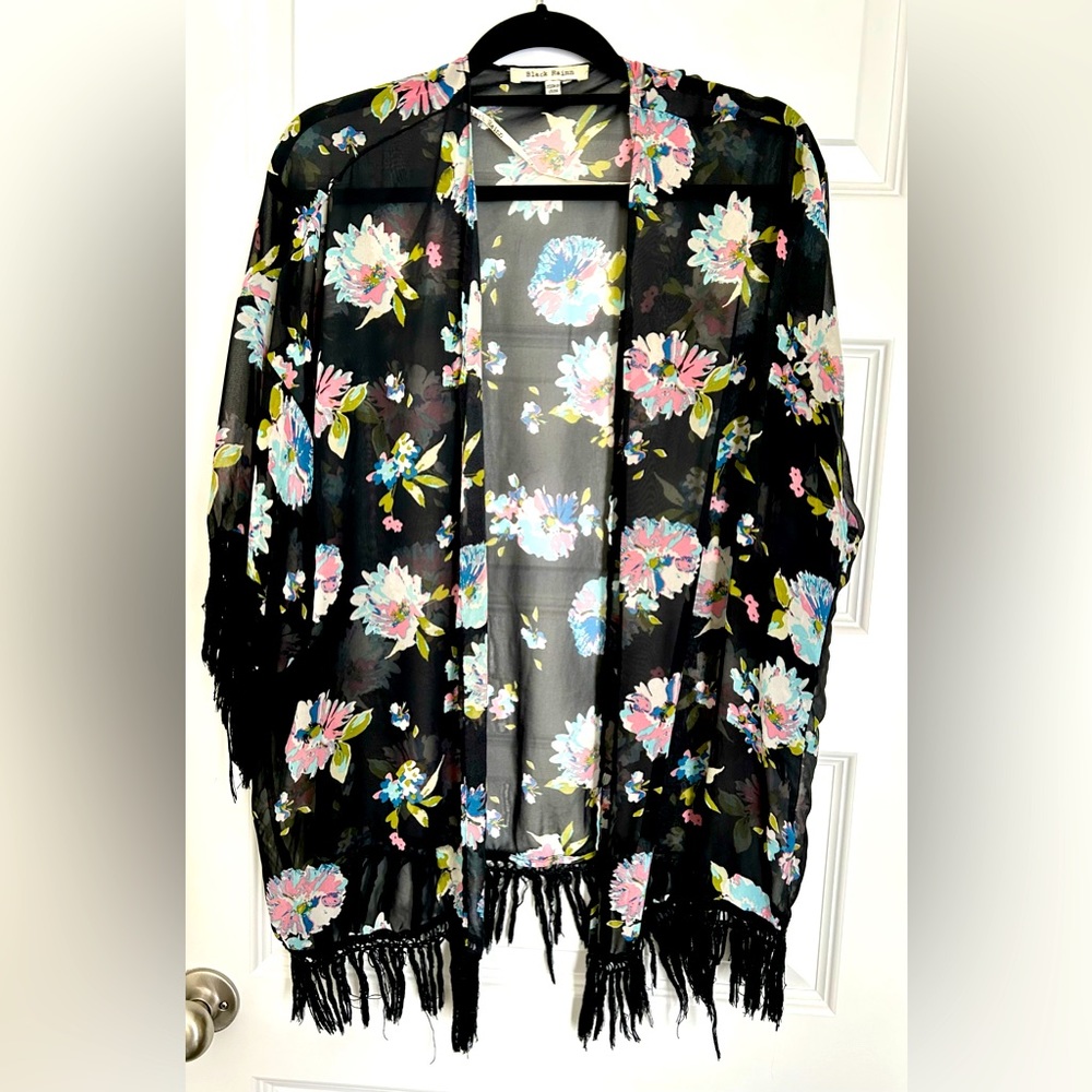 Black Rainn Floral Sheer Kimono